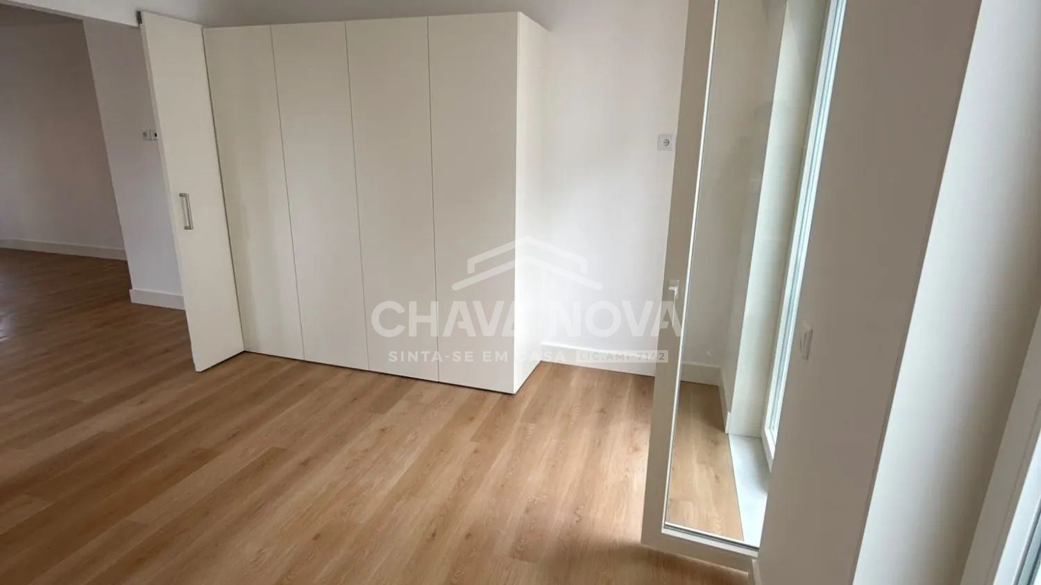 Renovated 2-Bedroom Apartment with Tourist Rental License | Porto Cathedral - 3