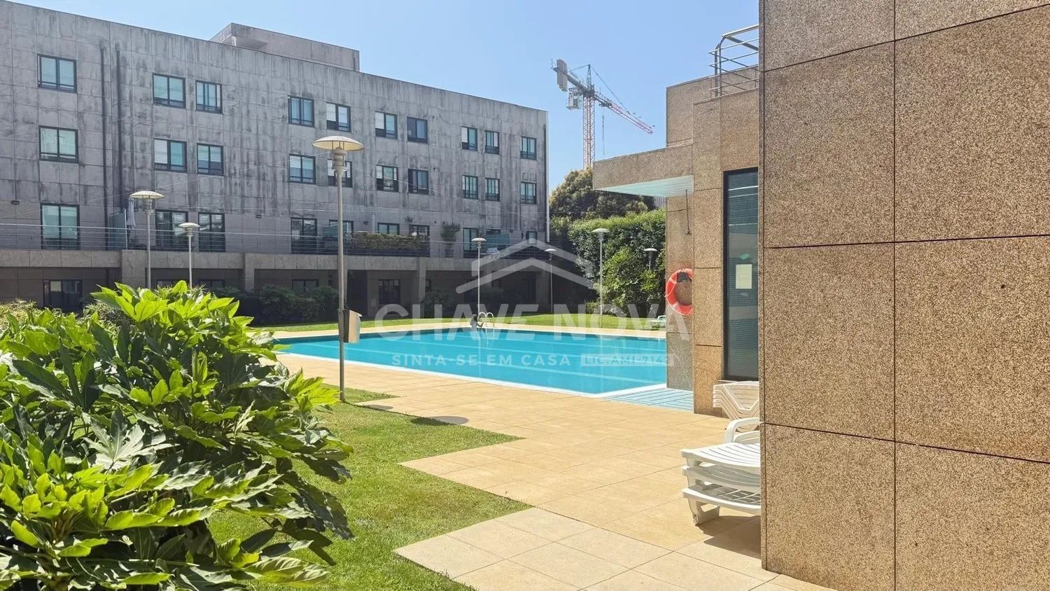 T3 condomínio fechado com Piscina, Ginásio e Terraço | Arrendamento - 2