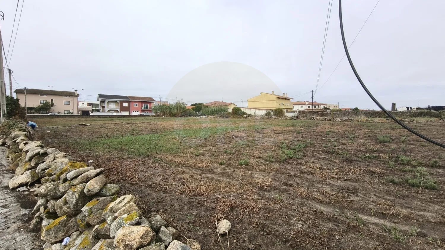 Terreno para investimento em Aver-o-Mar