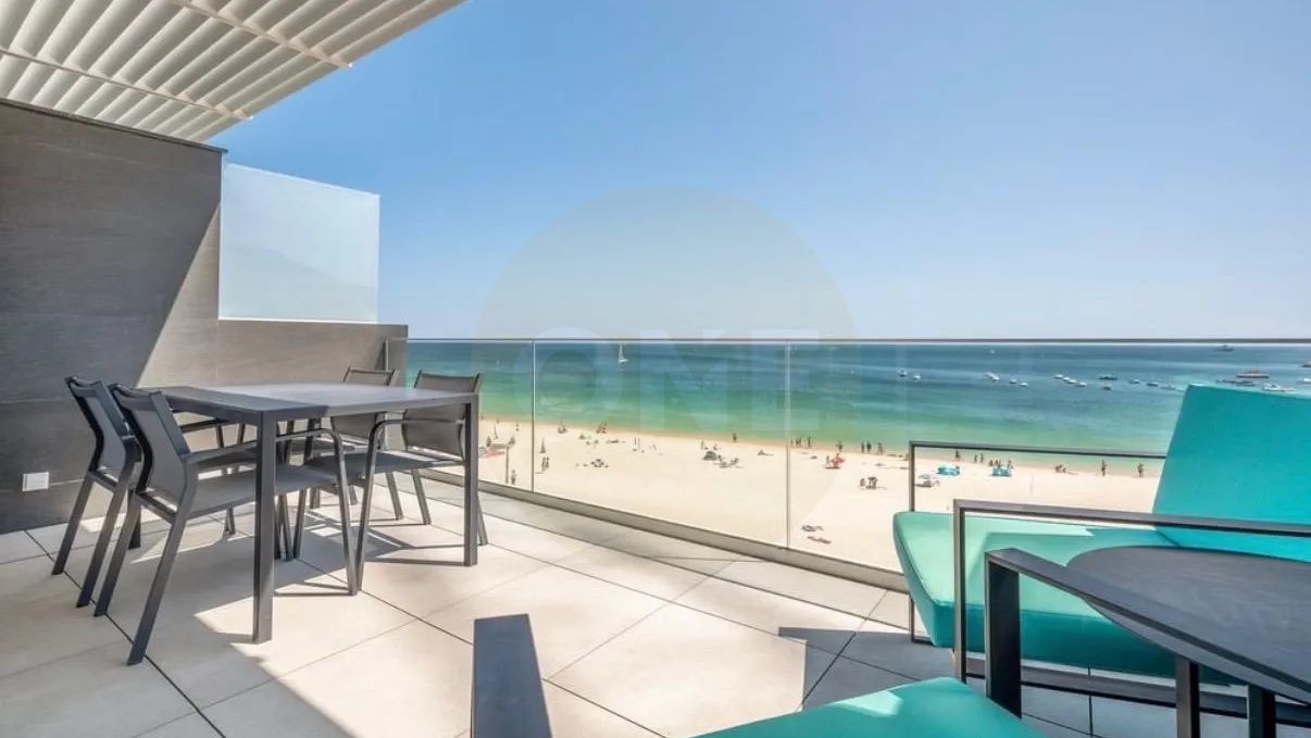 1-Bedroom Apartment in Sesimbra