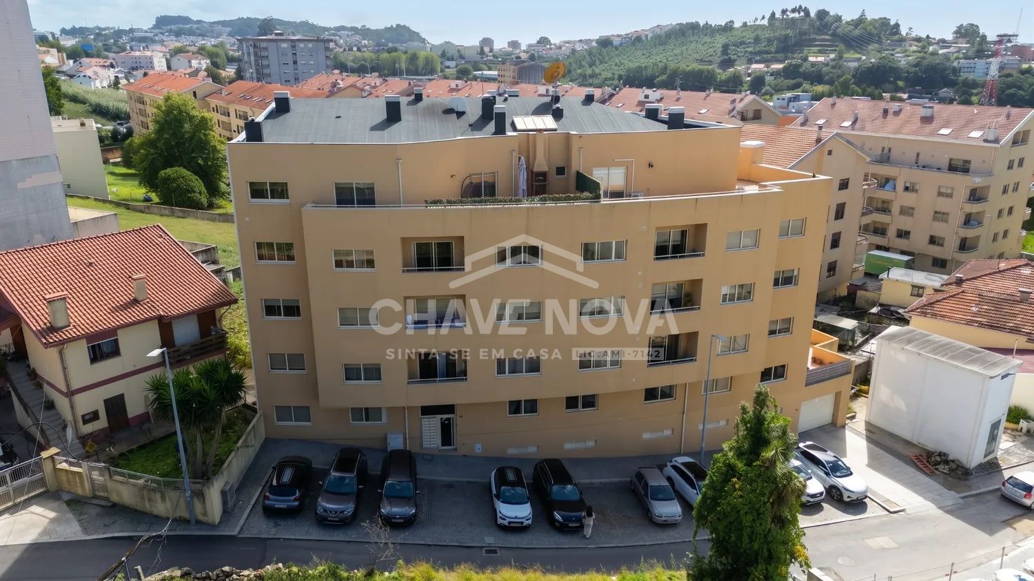 Apartamento T2 c/ Lugar de Garagem em Mafamude