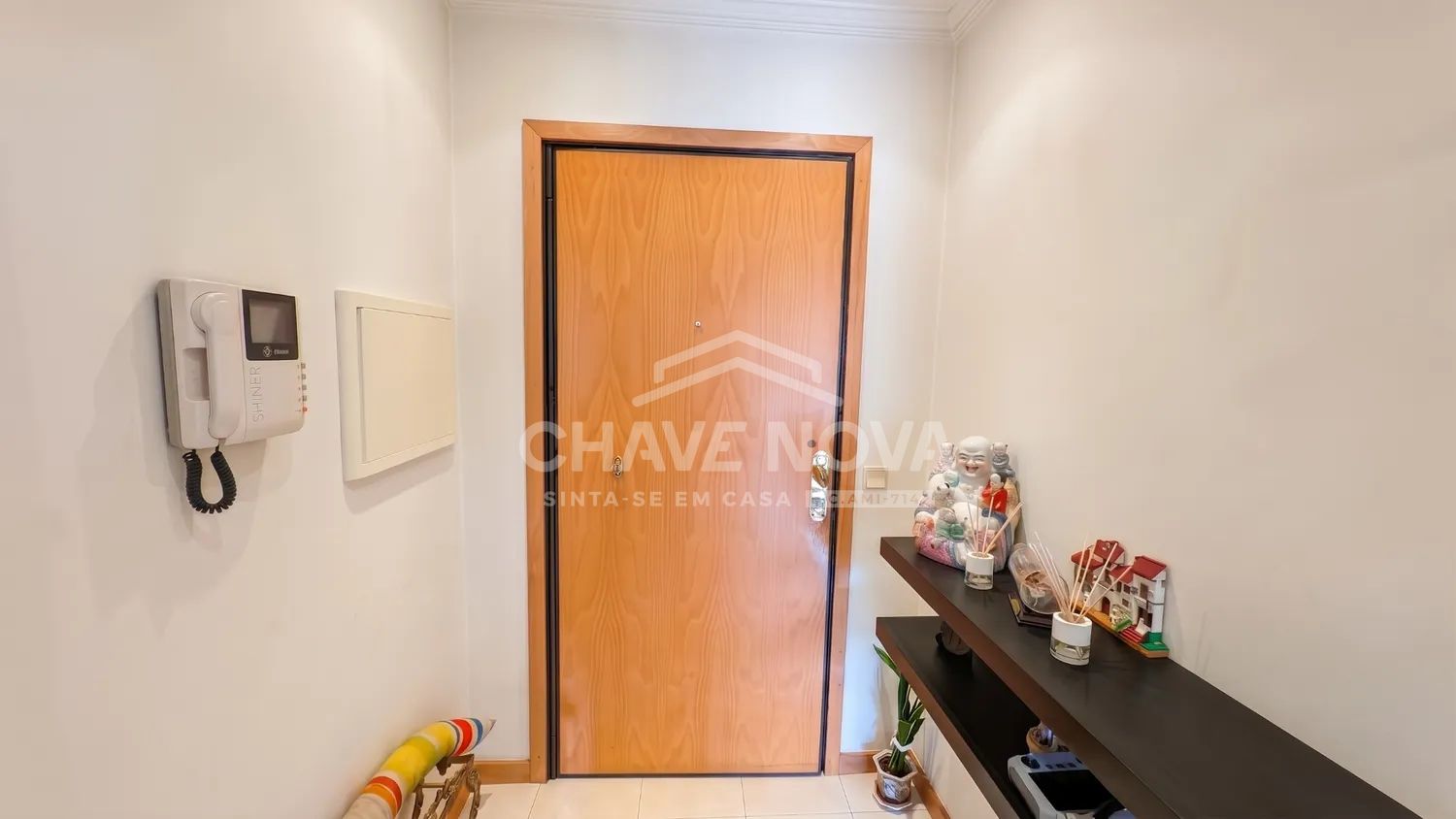 Apartamento T2 c/ Lugar de Garagem em Mafamude - 2