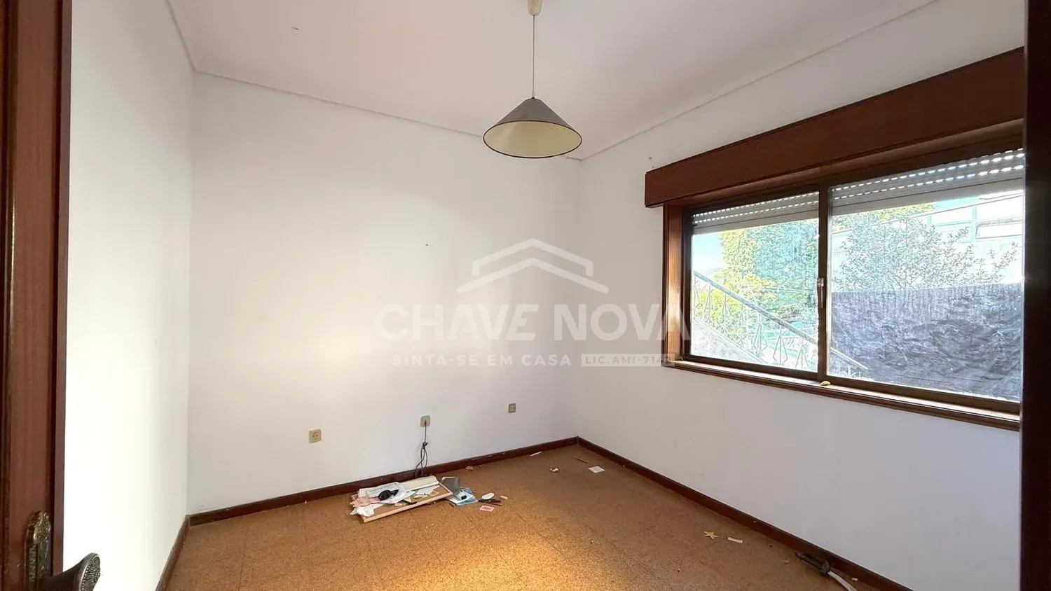 Apartamento/Andar moradia T1+1 c/lugar estacionamento, Continente Bom Dia Carvalhos, Pedroso! - 3