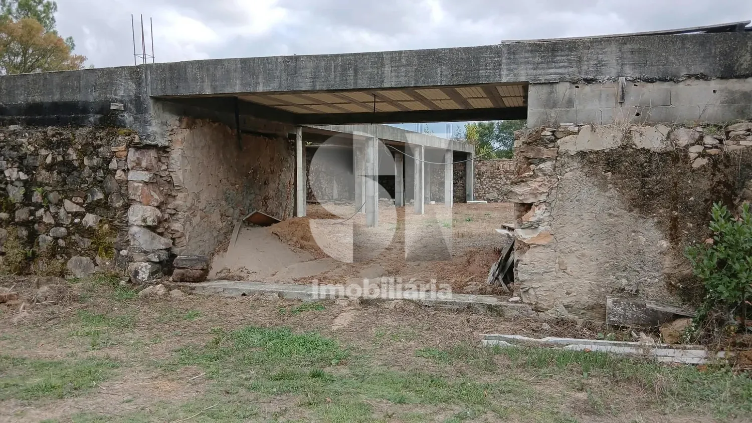 Maison T3 en reconstruction | Vila Nova de Poiares - 2