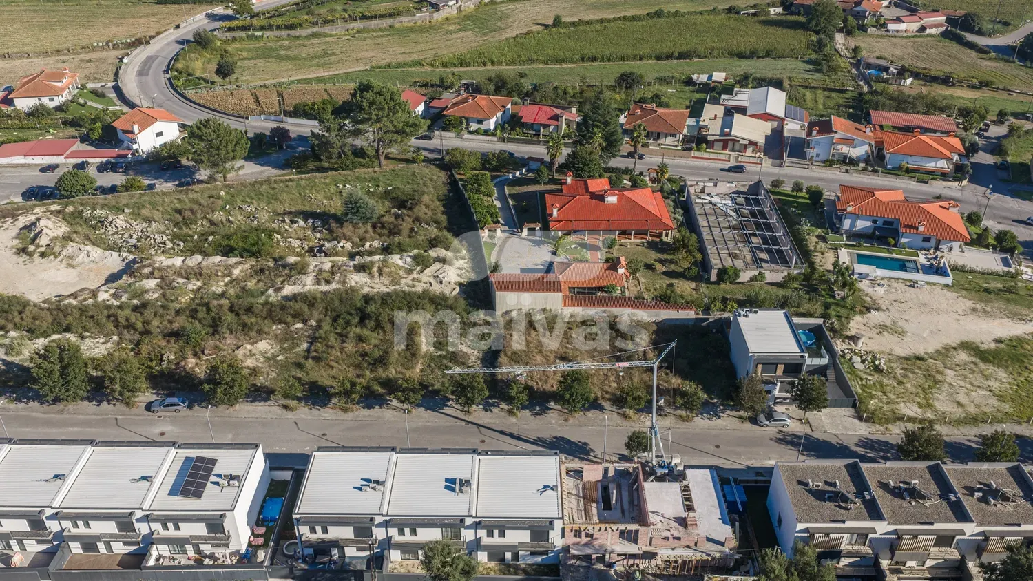 Terreno - Construção de Moradia em Banda em Avidos - 2