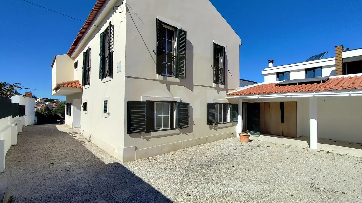 Moradia T3+1- Bicesse