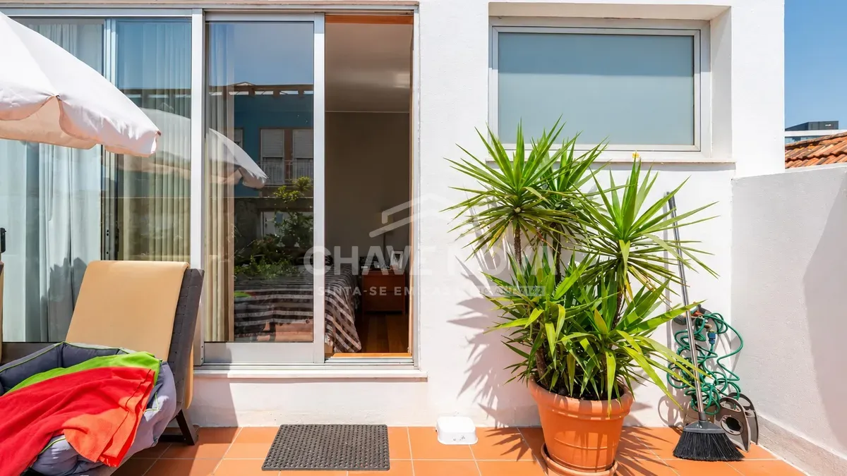 Exclusiva Moradia Multifamiliar com 399 m² em Matosinhos - 2