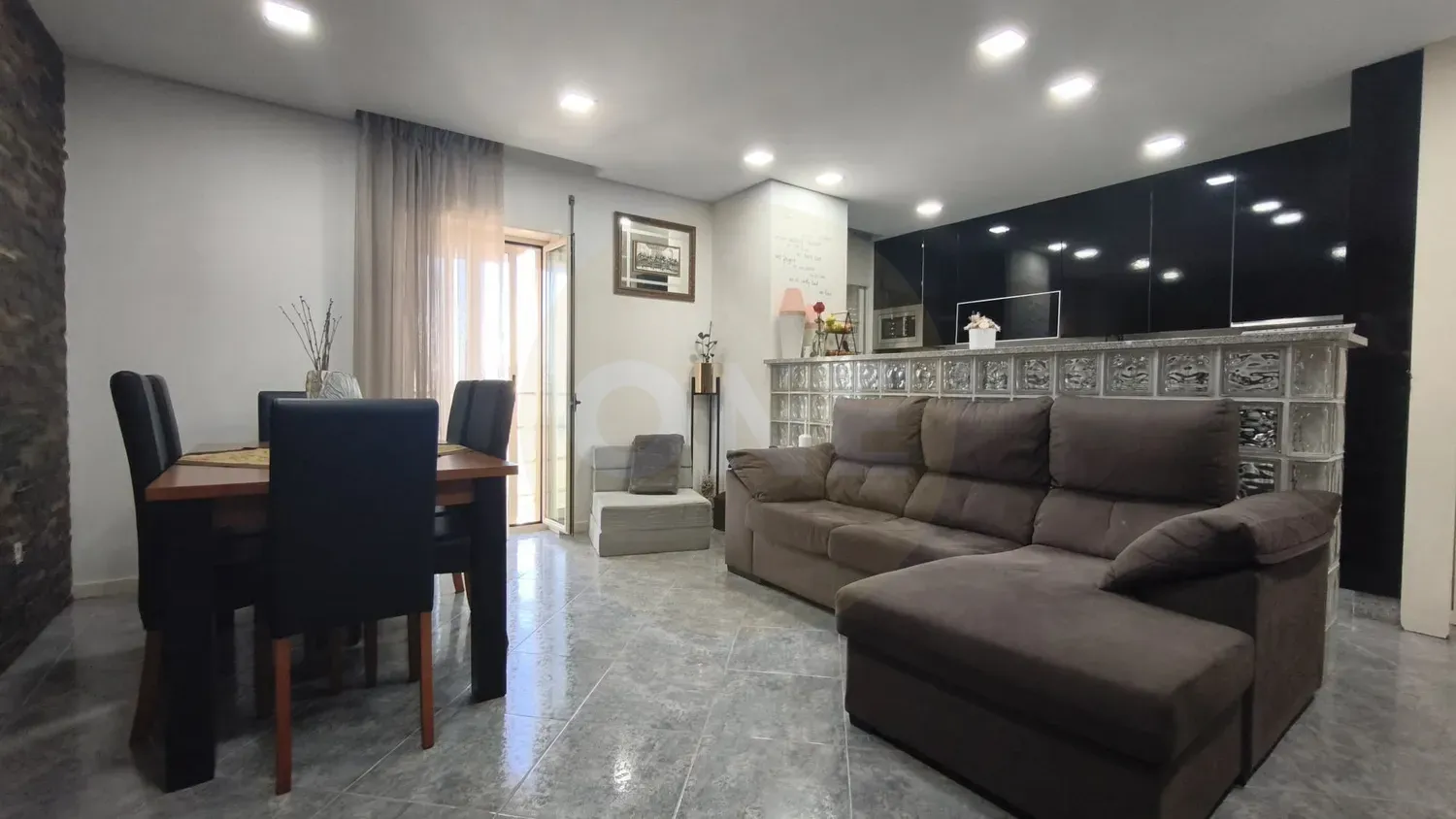 Apartamento T2 na Póvoa de Varzim com garagem fechada
