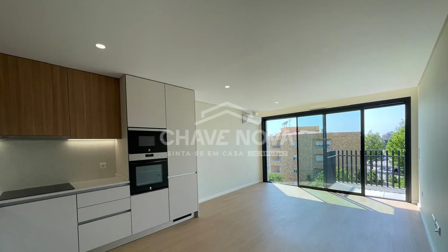 T2 Novo e Moderno em Vilar do Paraíso – Conforto e Qualidade! - 3