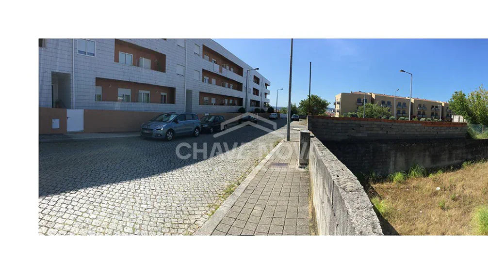 Terreno em Campanha, Porto/ Oportunidade para promotores  investidores - 2