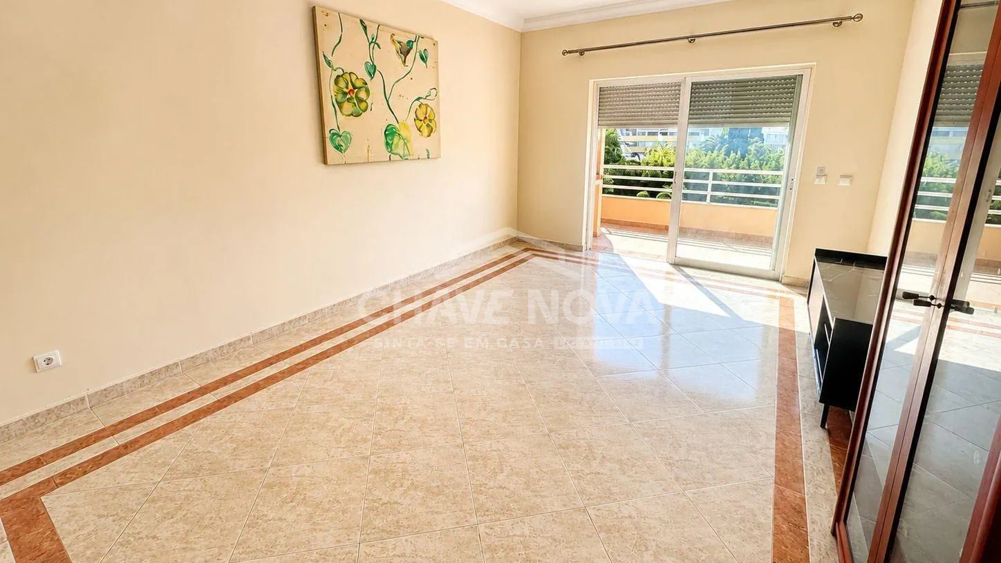 Apartamento T2 com piscina em Vilamoura - 3