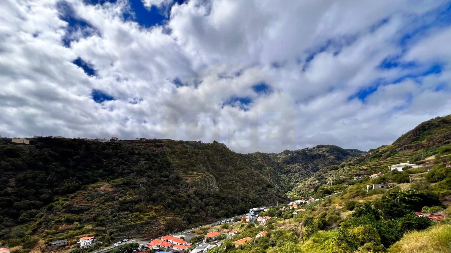 Terreno em S. Cruz com Projeto Aprovado Construção de 20 Apartamentos - 3