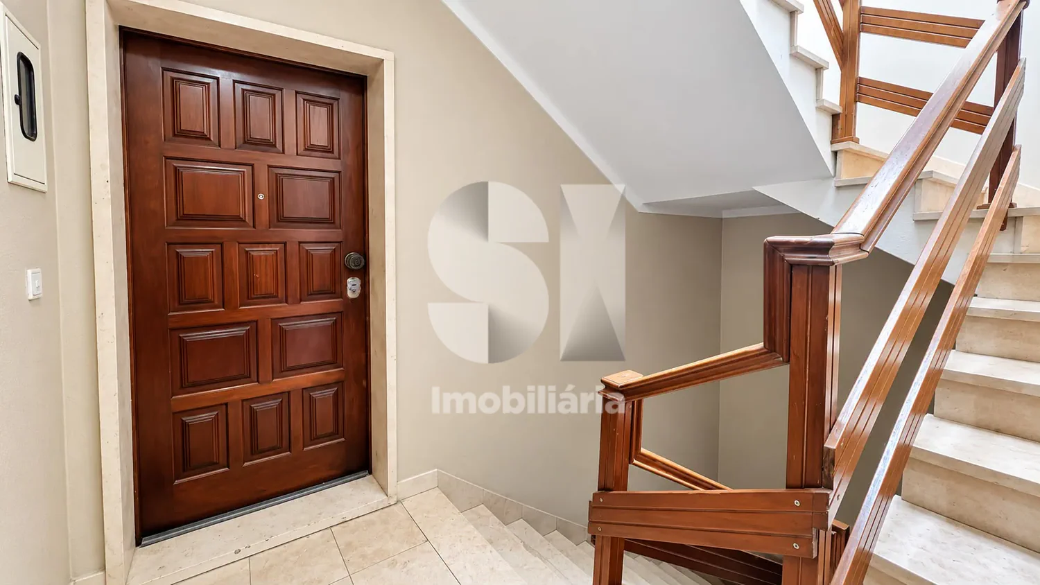 Apartamento T3 nos Pousos | Garagem para 2 Carros e Sótão - 3