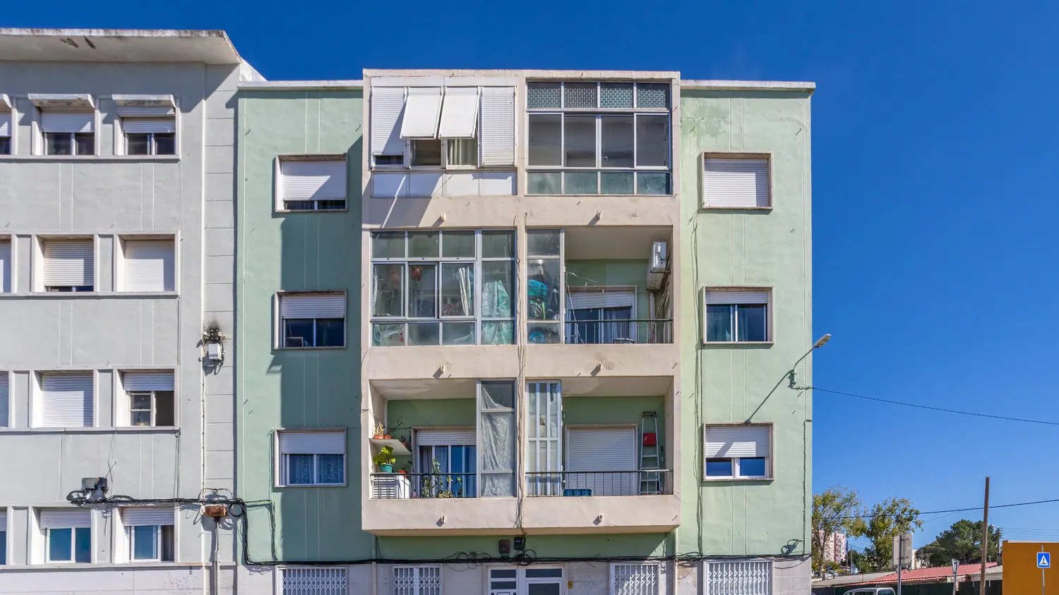 Apartamento T1 + 1 | Logradouro, anexo e arrumos | Queluz, Sintra - 2