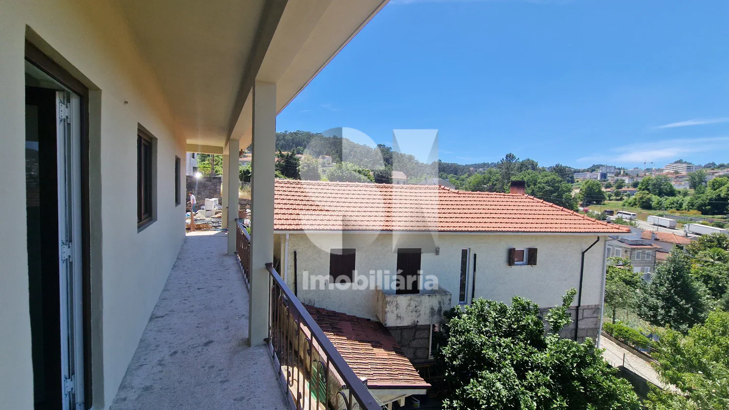 ANDAR MORADIA V3 | VILA MEÃ | ACESSIBILIDADE IMEDIATA: COMBOIO E A4 - 2