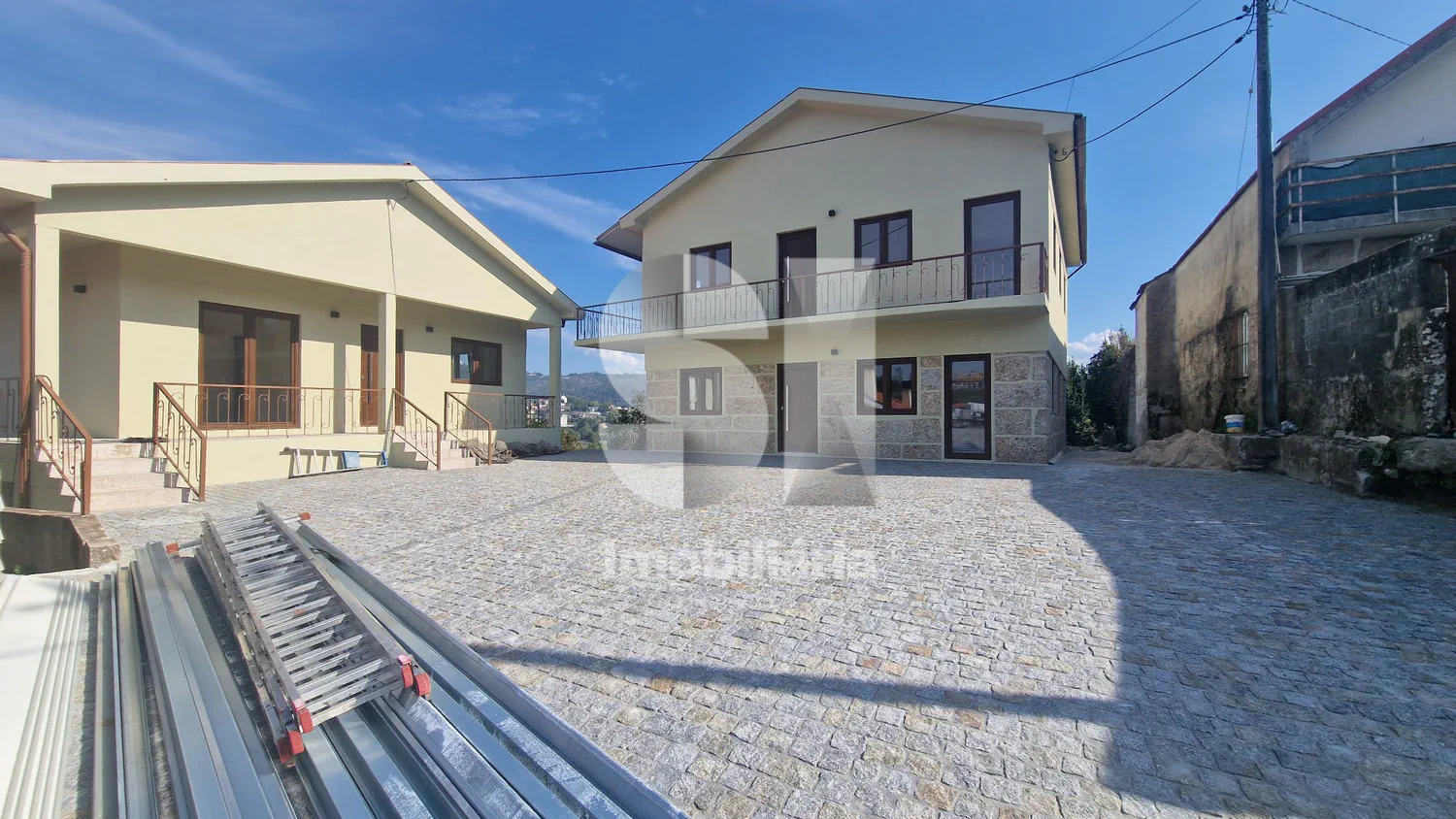 ANDAR MORADIA V3 | VILA MEÃ | ACESSIBILIDADE IMEDIATA: COMBOIO E A4