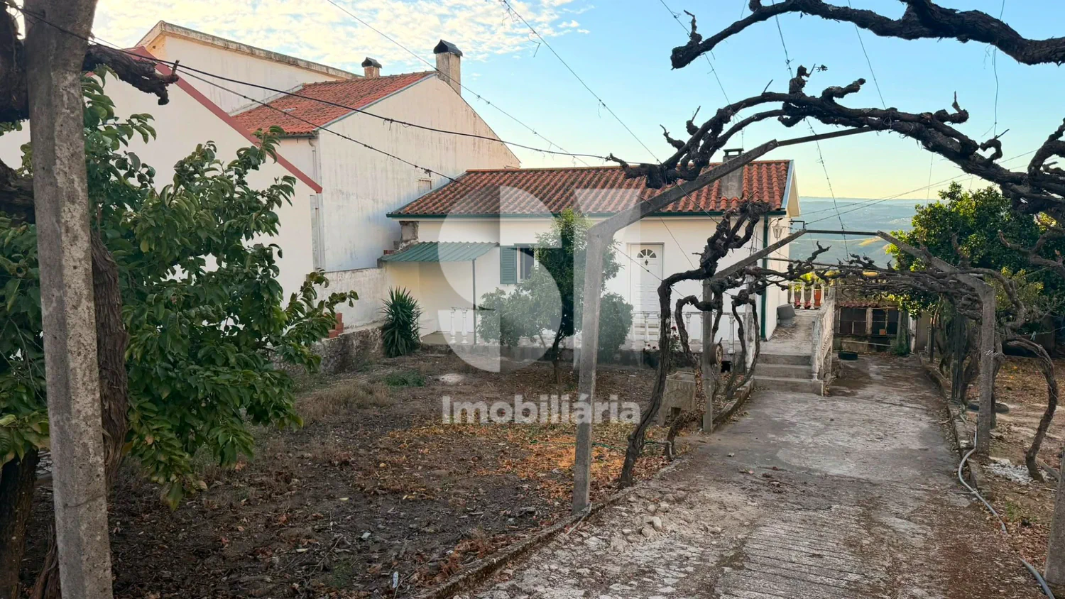 Moradia Isolada C/Terreno