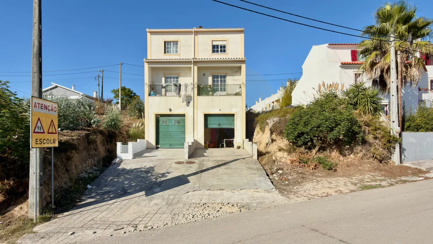 Moradia T2 c/ garagem, Paúl, Torres Vedras