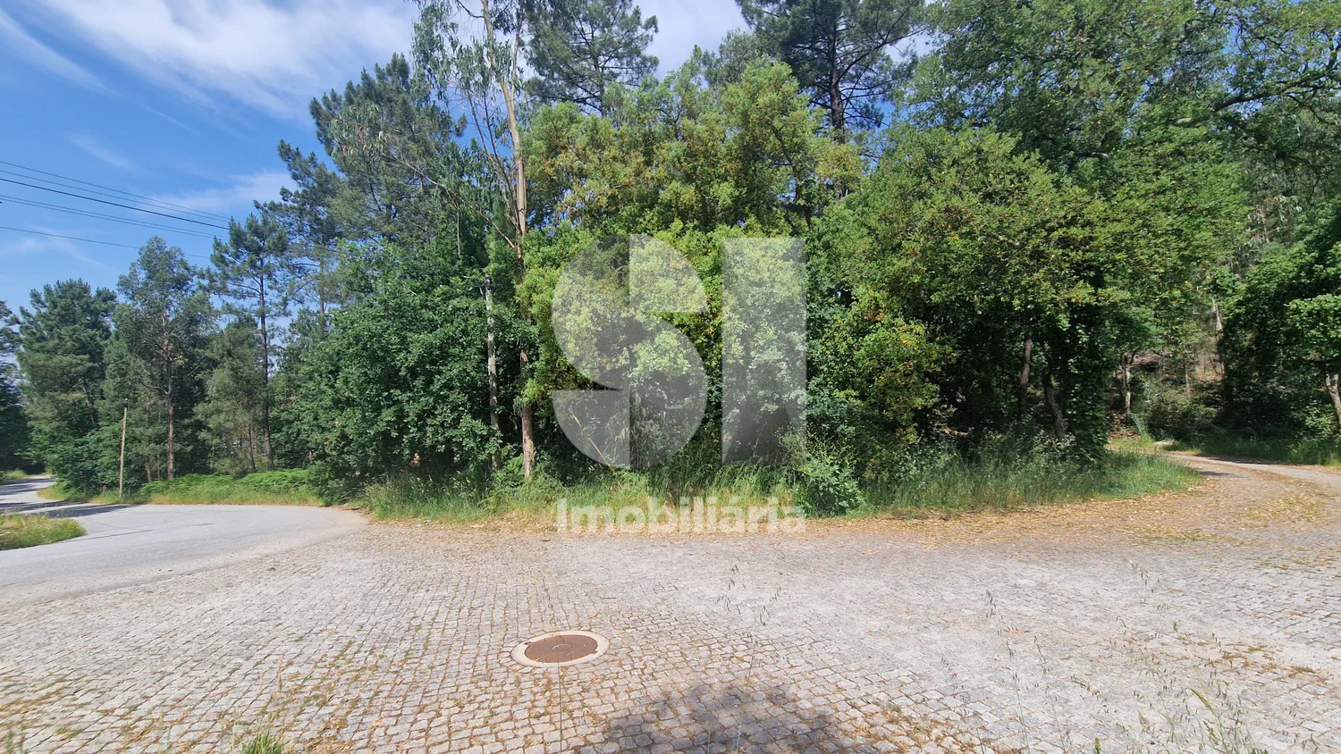 TERRENO EM GANDRA, PAREDES | 2.558 M²  - 3