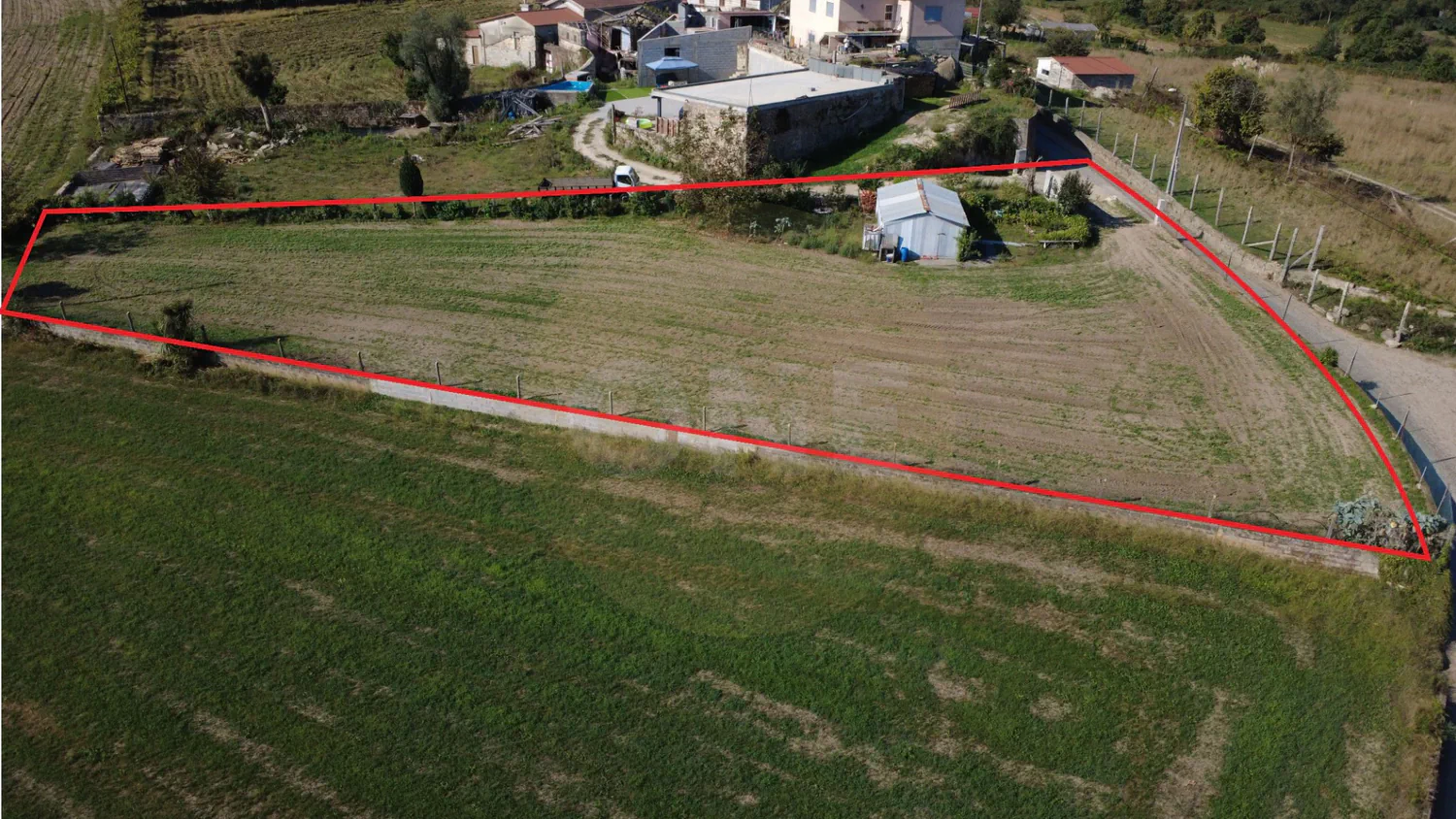 Terreno Misto 1850m² para Venda em Braga