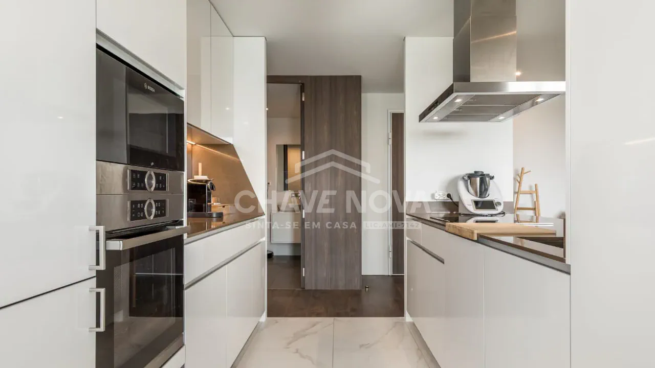 Apartamento de Luxo, T3, inserido no Edifício E-VOLUTION APARTMENTS. - 3